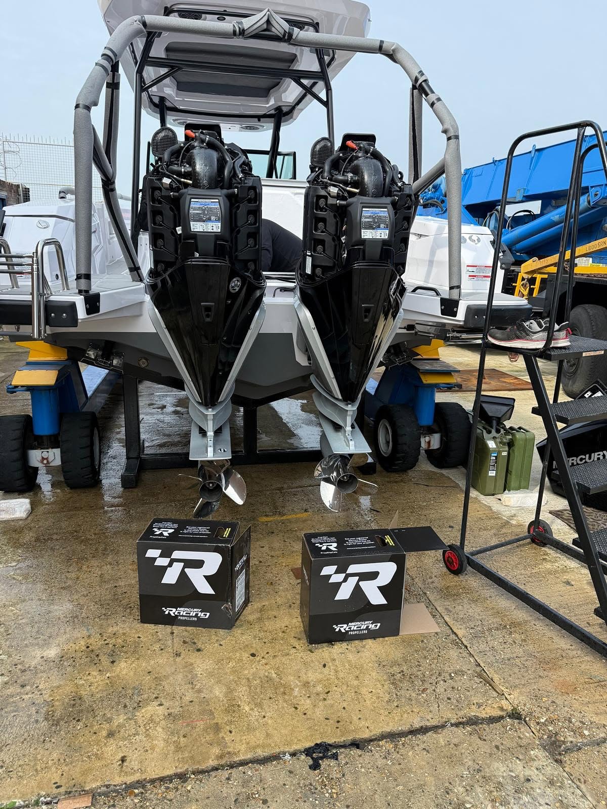 Marine engine servicing in Poole by Holes Bay Marine